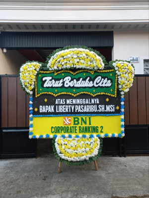 Papan Bunga Duka di Poris Plawad Indah